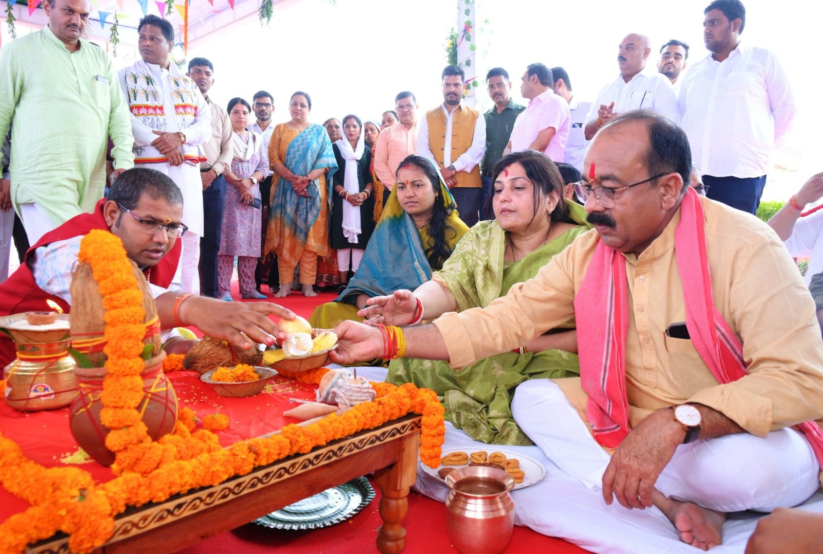 उप मुख्यमंत्री श्री अरुण साव के निवास पर हरेली की धूम…. धूमधाम से मनाया गया छत्तीसगढ़ का पहला लोक पर्व l