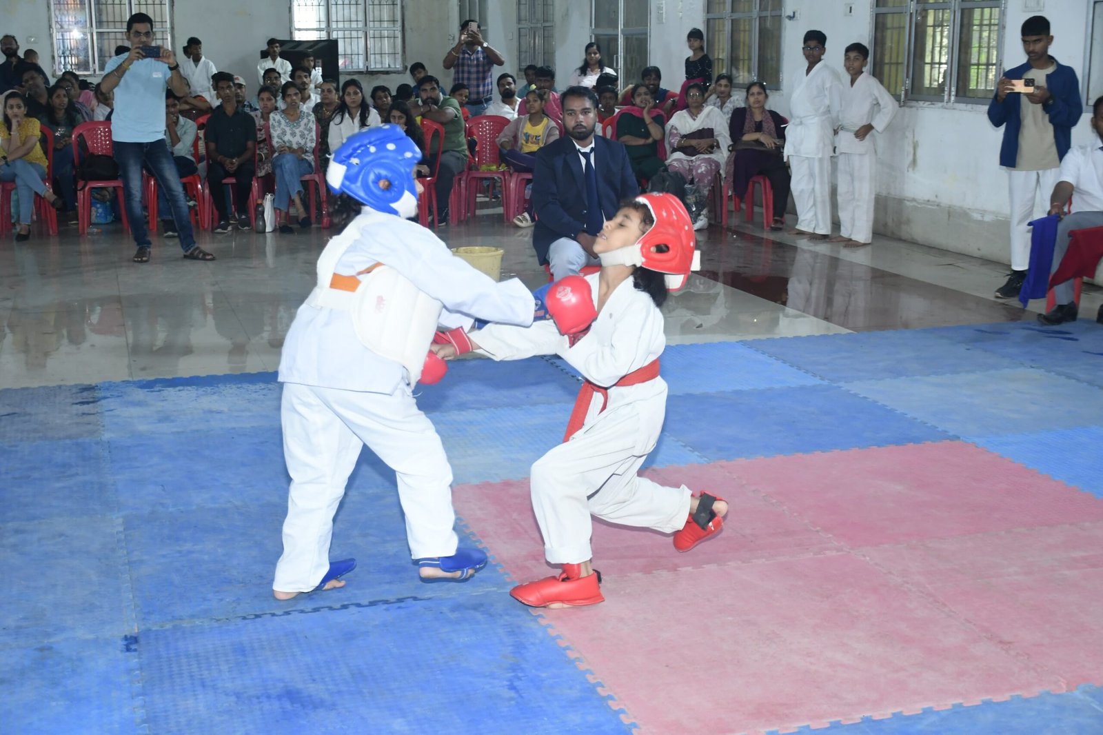 शोटोकांन कराटे डू इंडियन एसोसिएशन छत्तीसगढ़ द्वारा एवम् सहयोगी संस्थान-कराटे एसोसिएशन ऑफ छत्तीसगढ़ के सयुक्त तत्वधान मे चैम्पियनश कप ओपन राज्य स्तरीय कराटे प्रतियोगिता का भव्य आयोजन….