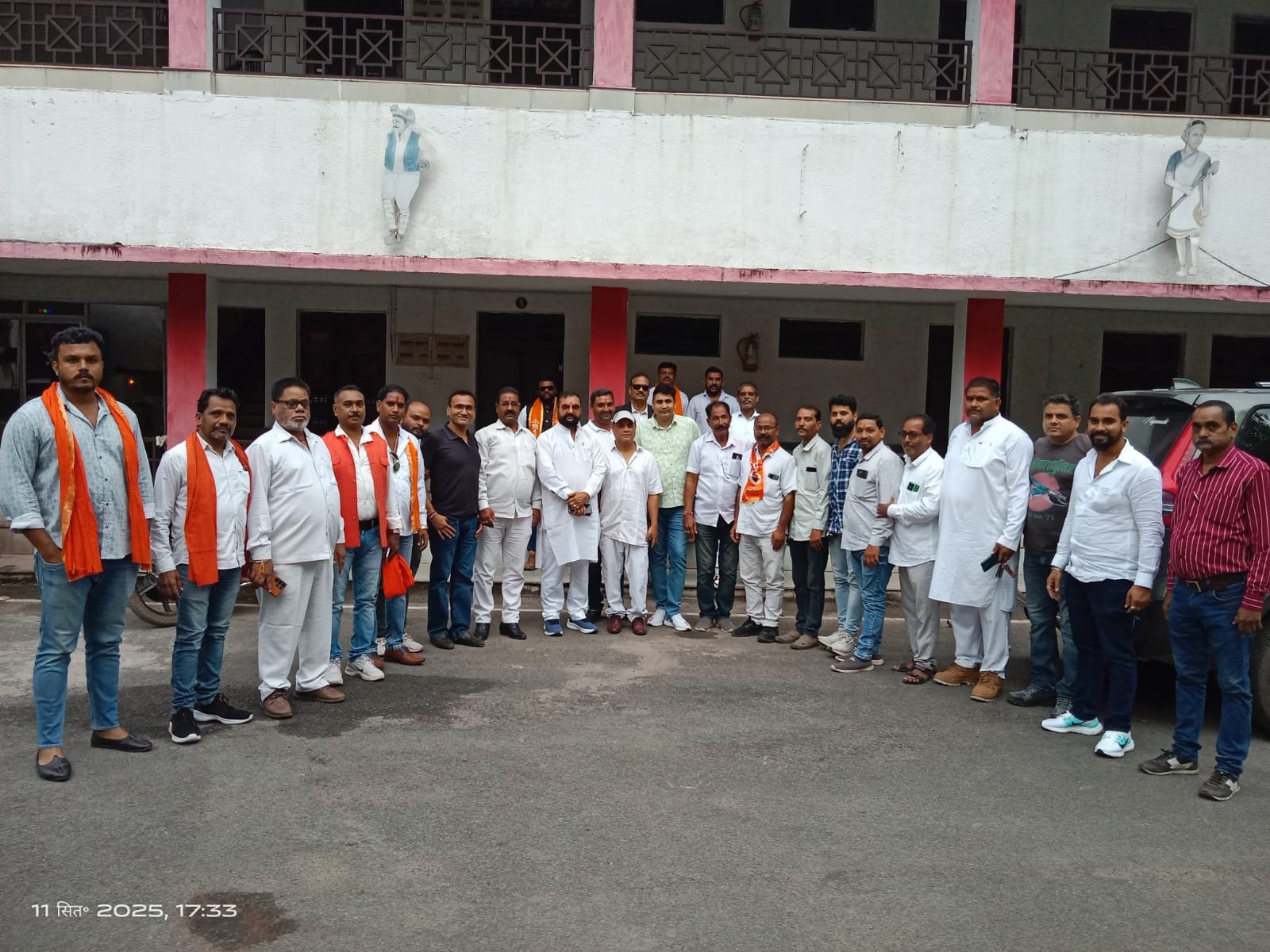 प्रदेश प्रमुख धनंजय सिंह परिहार की मार्गदर्शन में छत्तीसगढ़ भवन बिलासपुर में बैठक रखी गई जिसमें मुख्य राष्ट्रीय समन्वयक शिवसेना NDA गठबंधन एवं चुनाव डॉक्टर अभिषेक वर्मा की आगमन की तैयारी की चर्चा की गई