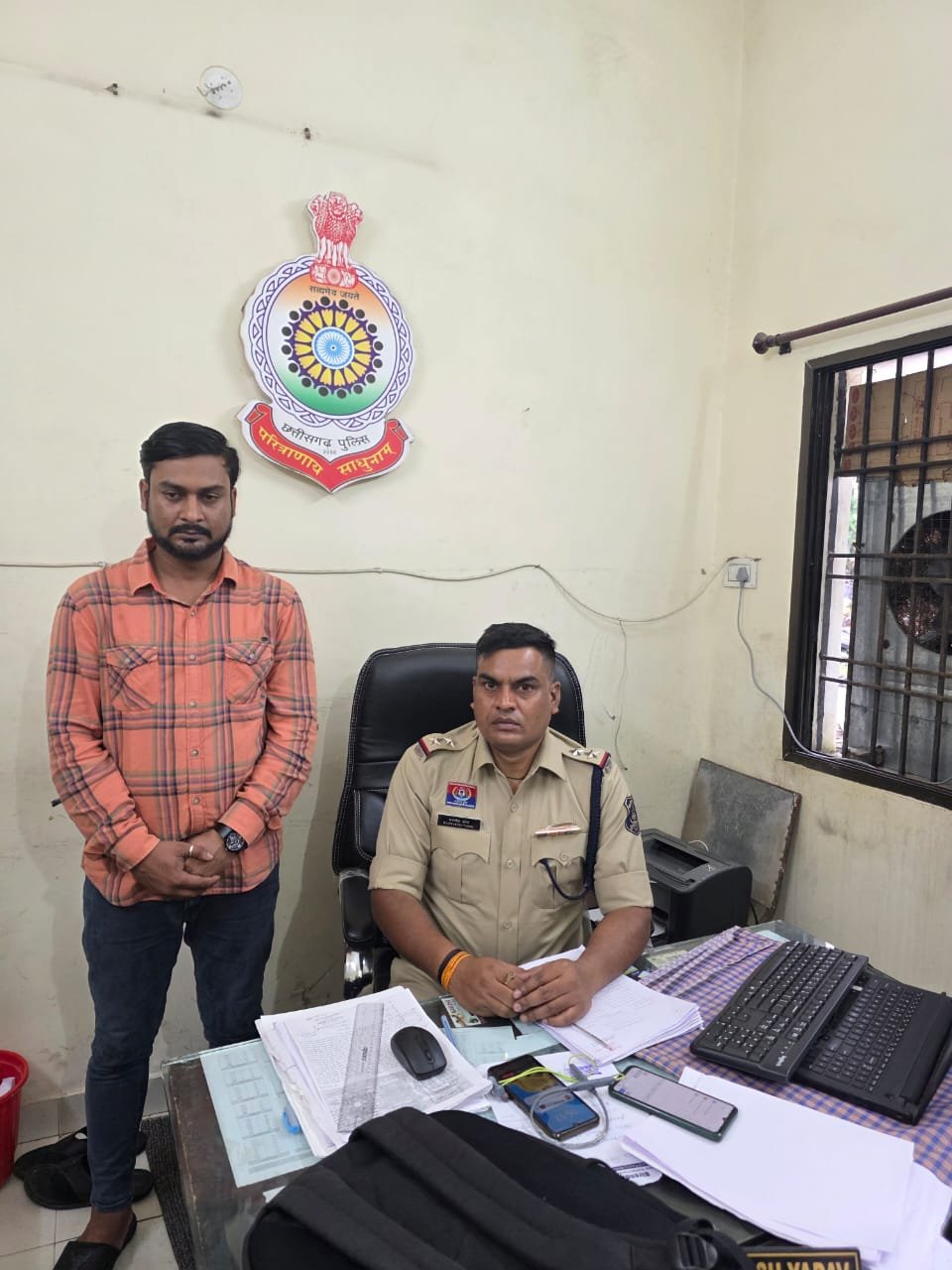 तारबाहर पुलिस द्वारा आरोपी वसीम खान को विधिवत गिरफ्तार कर न्यायालय के समक्ष प्रस्तुत किया गया है।