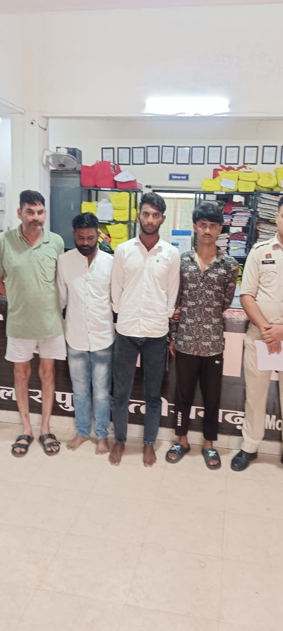 थाना सरकंडा पुलिस द्वारा असामाजिक तत्वों एवं बदमाश प्रवृत्ति के व्यक्तियों पर शांति भंग की आशंका के आधार परप्रतिबंधात्मक कार्यवाही की गई है।